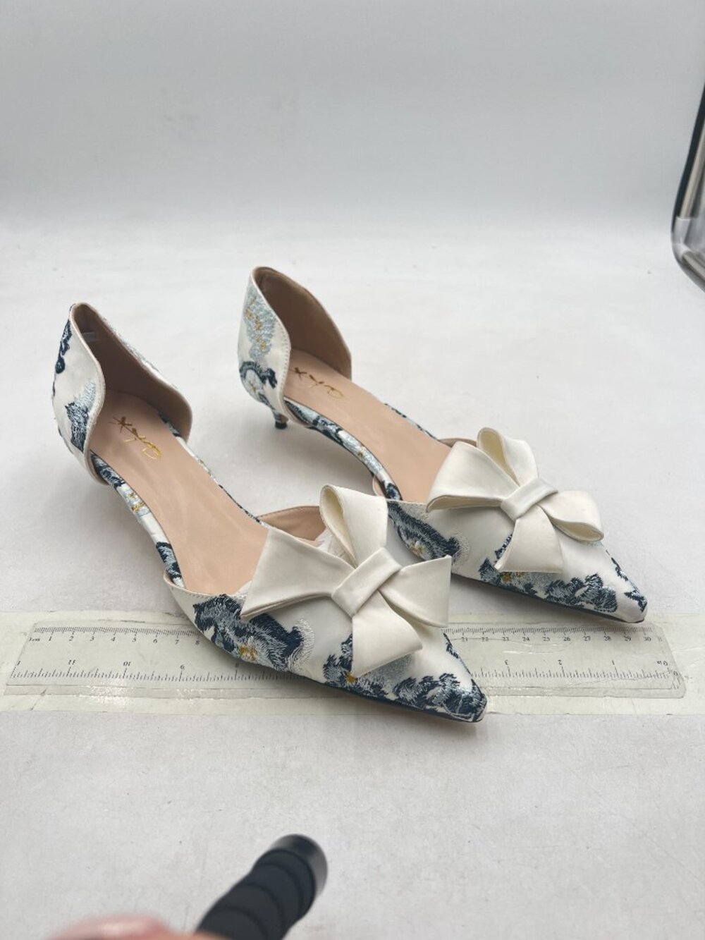 XYD Blue Flower White-bow D'Orsay Kitten Heel Bridal Bowknot Pumps Elegant Shoes - Picture 4 of 8